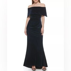 Vince Camuto Off the Shoulder Dress